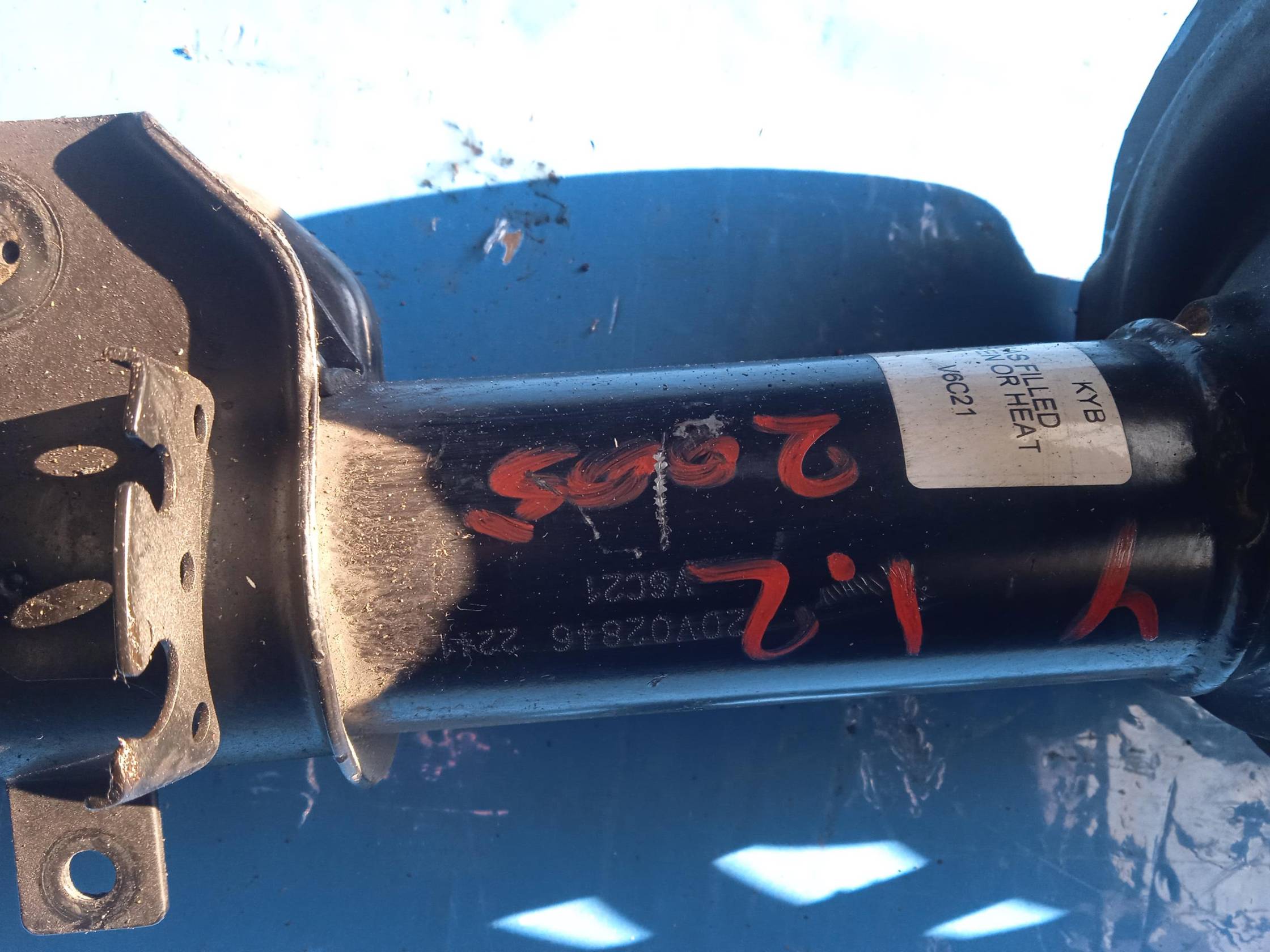 Ammortizzatore ant. sx.